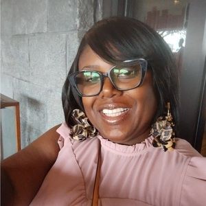 Meet your Posher, Tracey